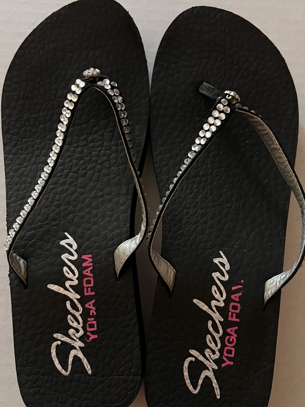 Skechers Black Flip Flop Sandals with Rhinestone Straps
